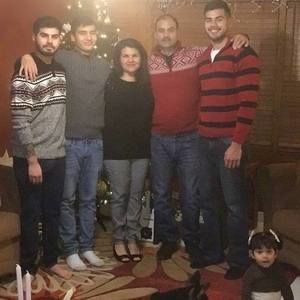 Meet your Posher, Ronaldo